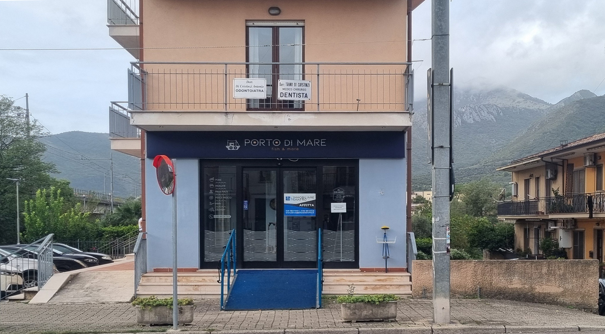 Locale commerciale su Corso Campano dir. Napoli